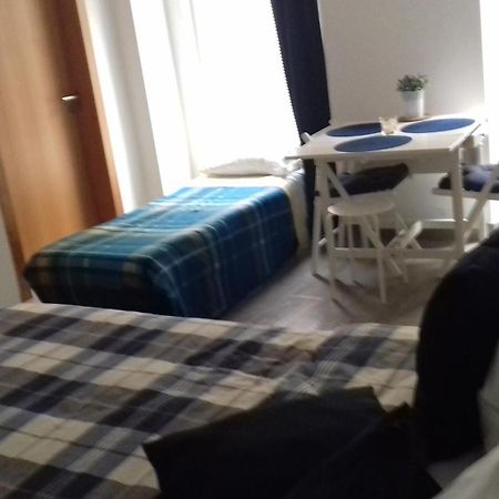 Isaura Home بينيش الغرفة الصورة