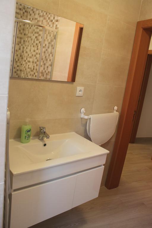 Isaura Home بينيش المظهر الخارجي الصورة